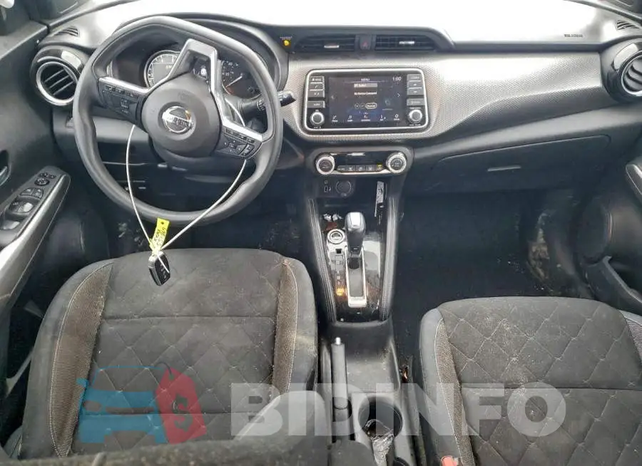 3N1CP5CU4KL551867 Photo# 8