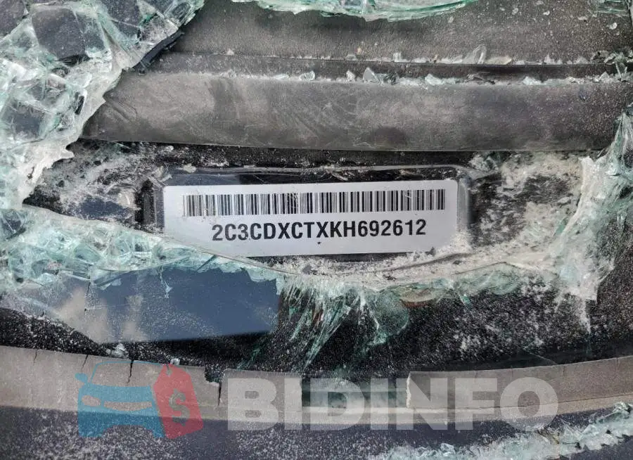 2C3CDXCTXKH692612 Photo# 12