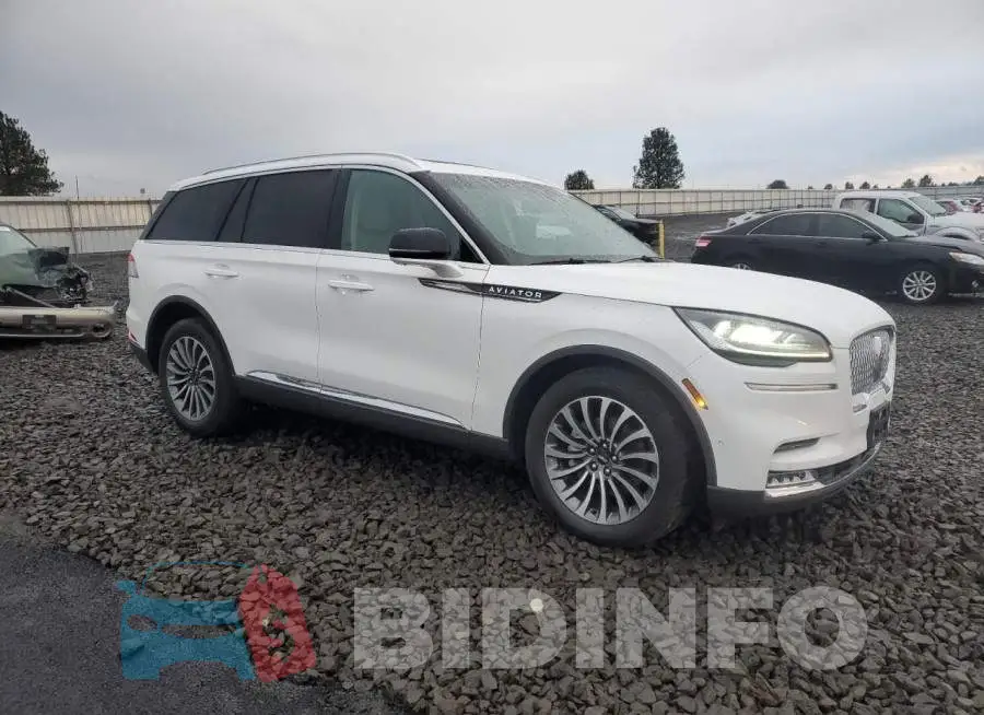 5LM5J7XC9LGL13094 Photo# 4