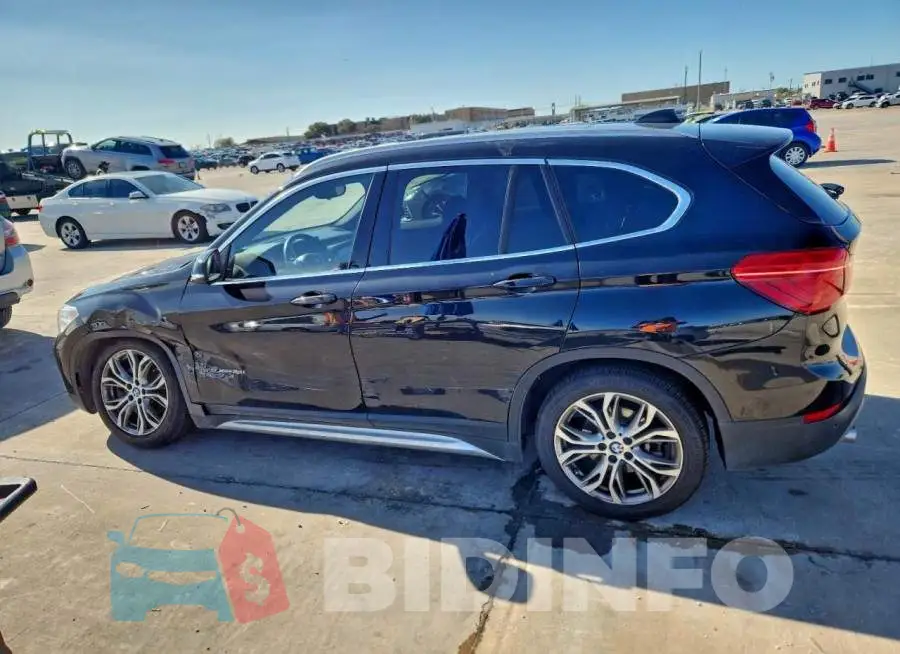 WBXHT3C32G5F65872 Photo# 2