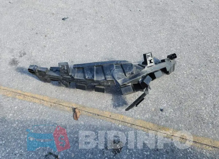 1G1FB1RS9M0137547 Photo# 12
