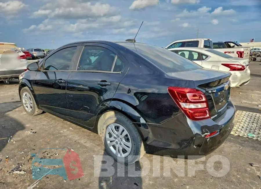 1G1JB5SHXH4169373 Photo# 2