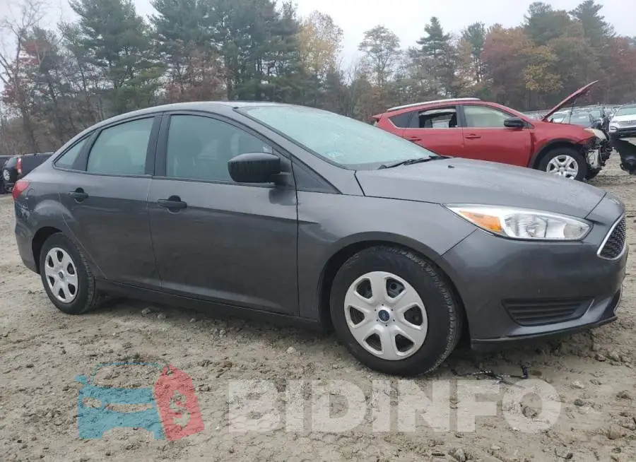 1FADP3E24JL233796 Photo# 4