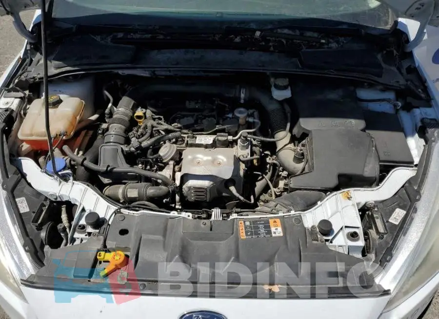 1FADP3FE8JL293413 Photo# 11