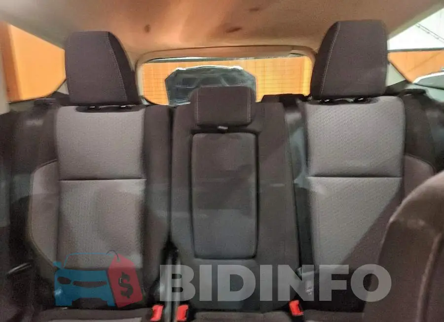 1FMCU9GD5HUD63120 Photo# 10