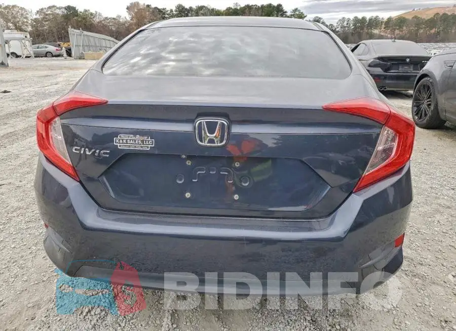 19XFC2F57GE216073 Photo# 6