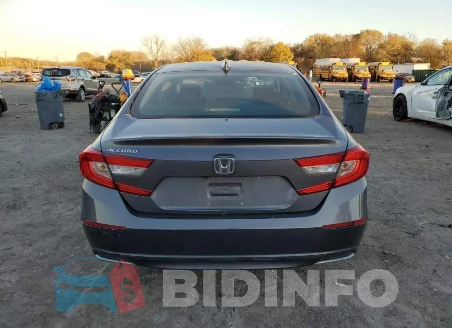 1HGCV1F55JA101815 Photo# 6
