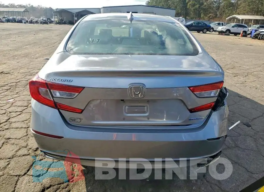 1HGCV3F54KA020642 Photo# 6