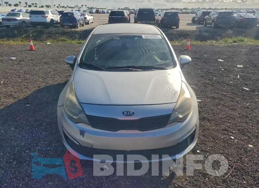 KNADM4A35G6544813 Photo# 5