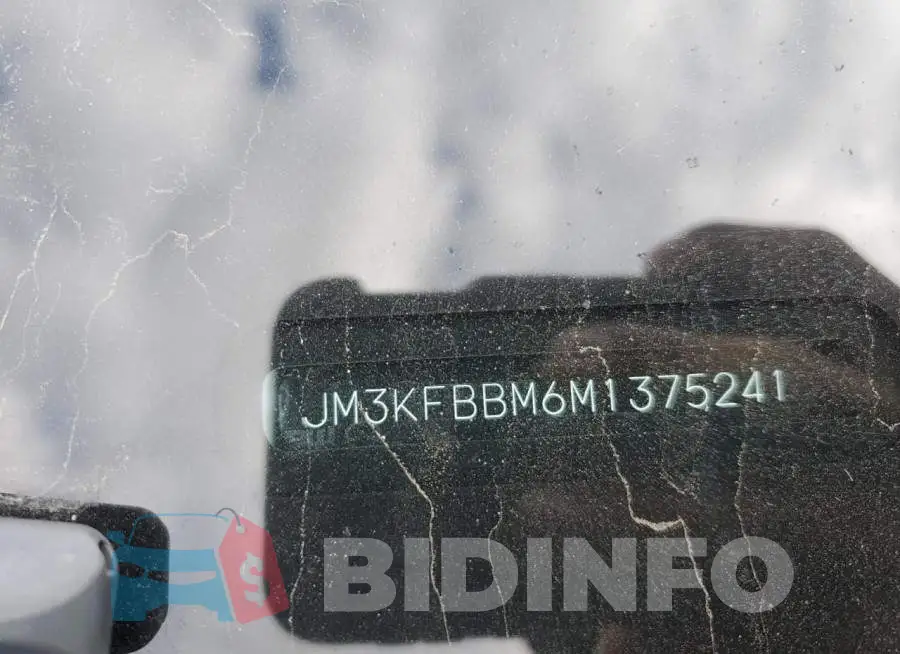 JM3KFBBM6M1375241 Photo# 13