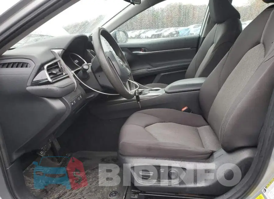 4T1C11AK6MU600631 Photo# 7