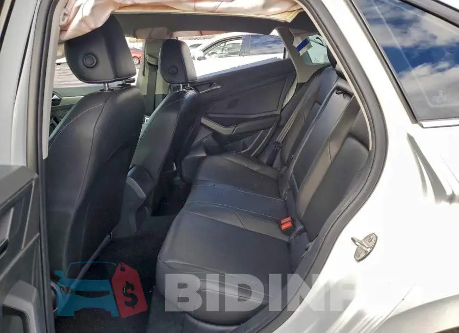 3VWCB7BUXLM017161 Photo# 10