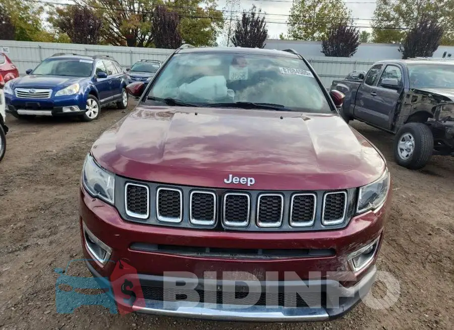 3C4NJDCB3LT256289 Photo# 5