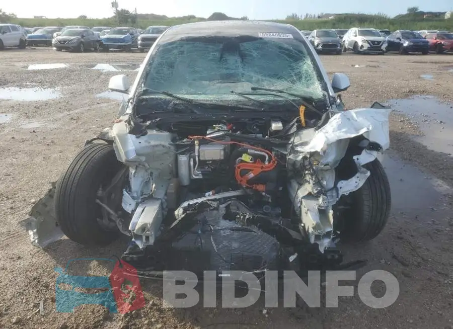 5YJ3E1EA7RF858425 Photo# 5
