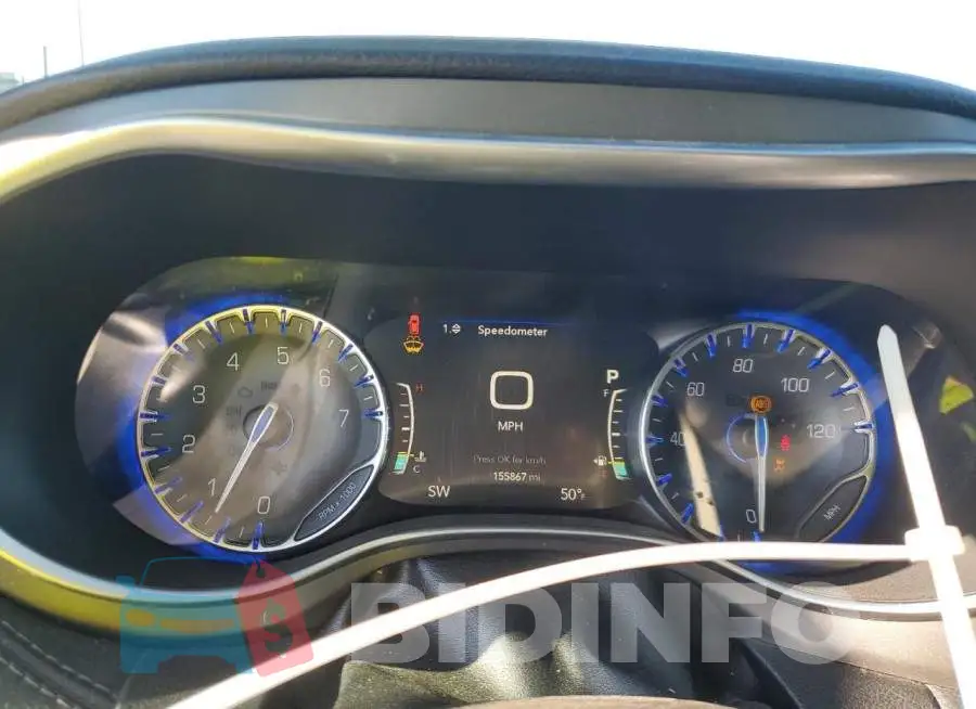 2C4RC1GGXKR681560 Photo# 9