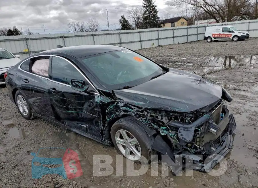 1G1ZB5ST0LF157401 Photo# 4