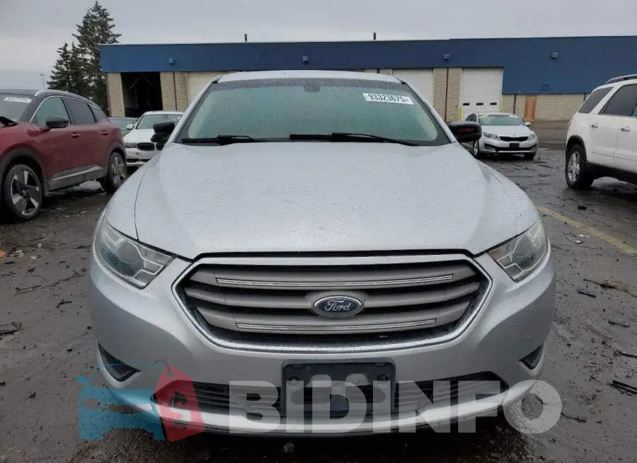 1FAHP2D83JG114910 Photo# 5