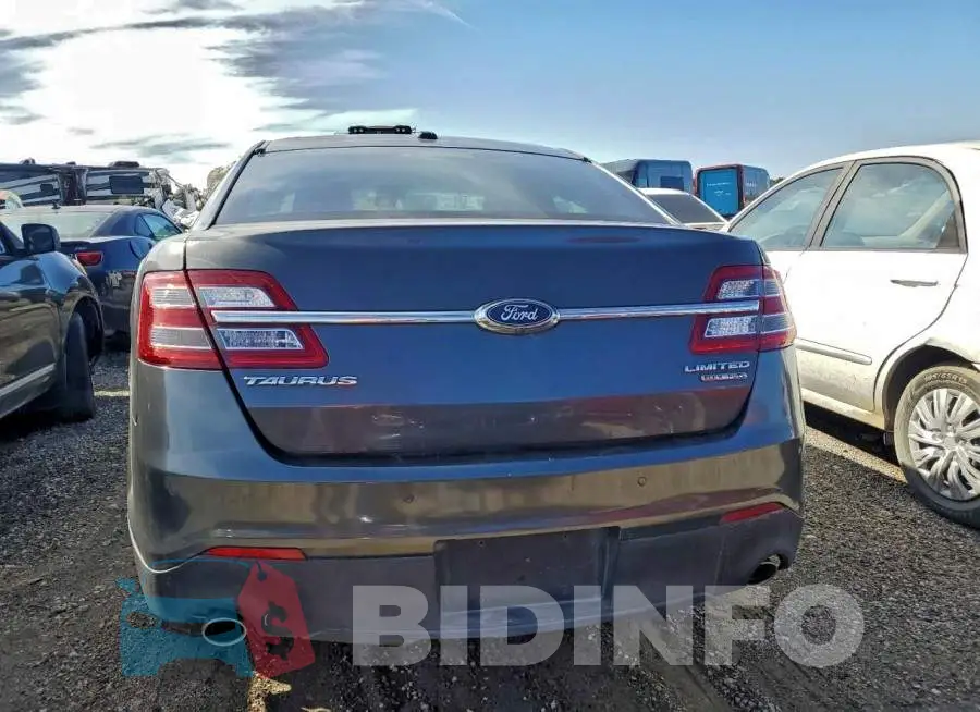 1FAHP2F80JG102257 Photo# 6