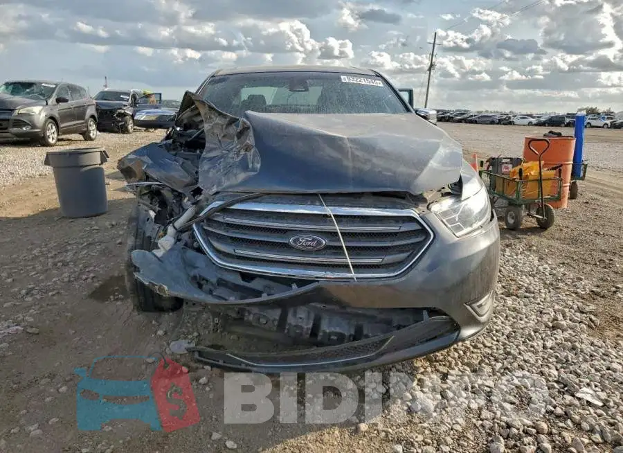 1FAHP2F80JG102257 Photo# 5