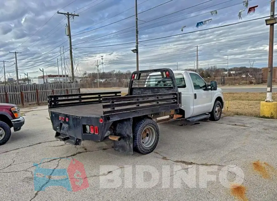 1FDRF3G67GEA81749 Photo# 4