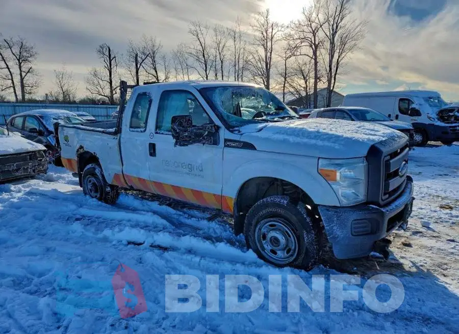 1FT7X2B69GEB18858 Photo# 4
