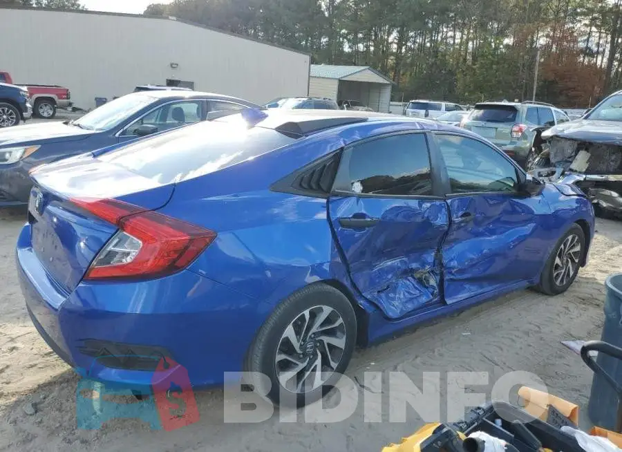 19XFC2F75HE202143 Photo# 3