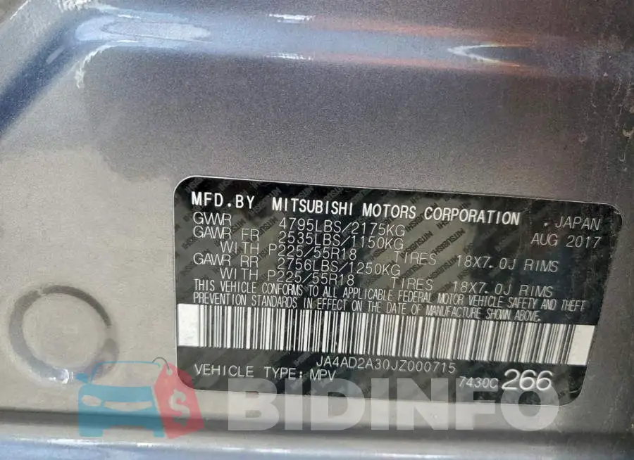 JA4AD2A30JZ000715 Photo# 13