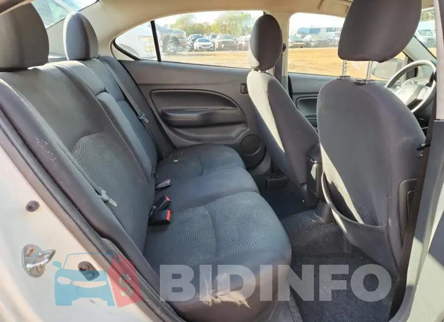 ML32F3FJ7HHF18876 Photo# 10