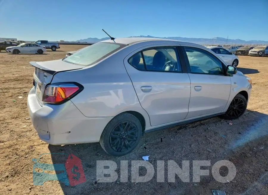 ML32FUFJ3NHF03423 Photo# 3