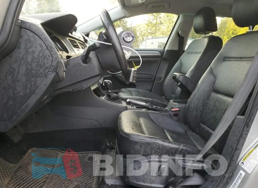 3VW217AU2HM035872 Photo# 7