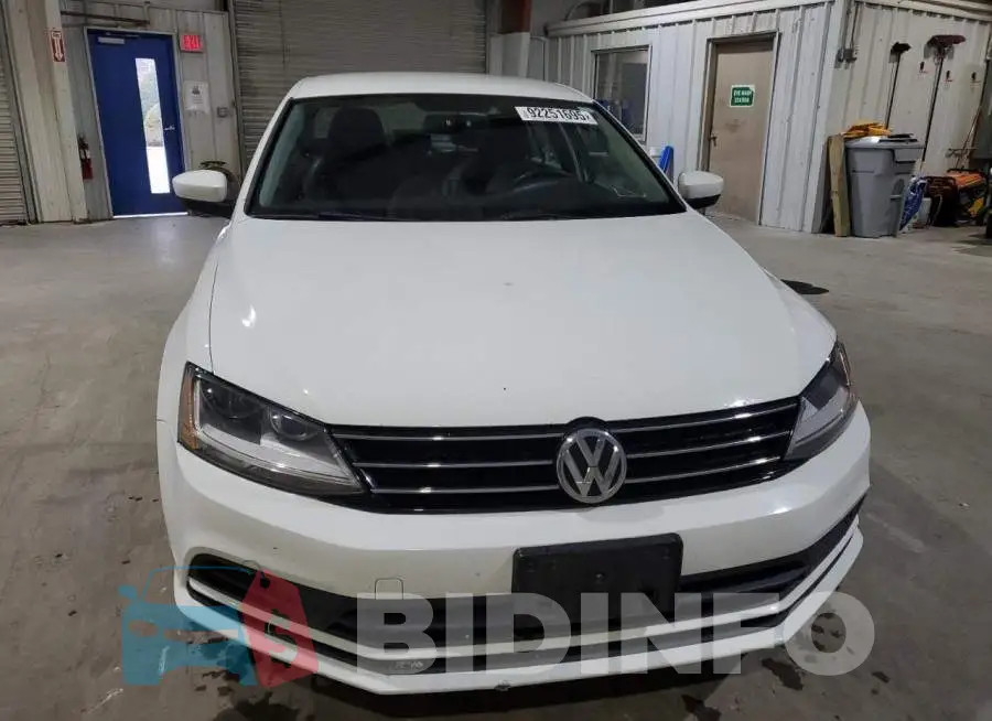 3VW2B7AJ1HM414736 Photo# 5