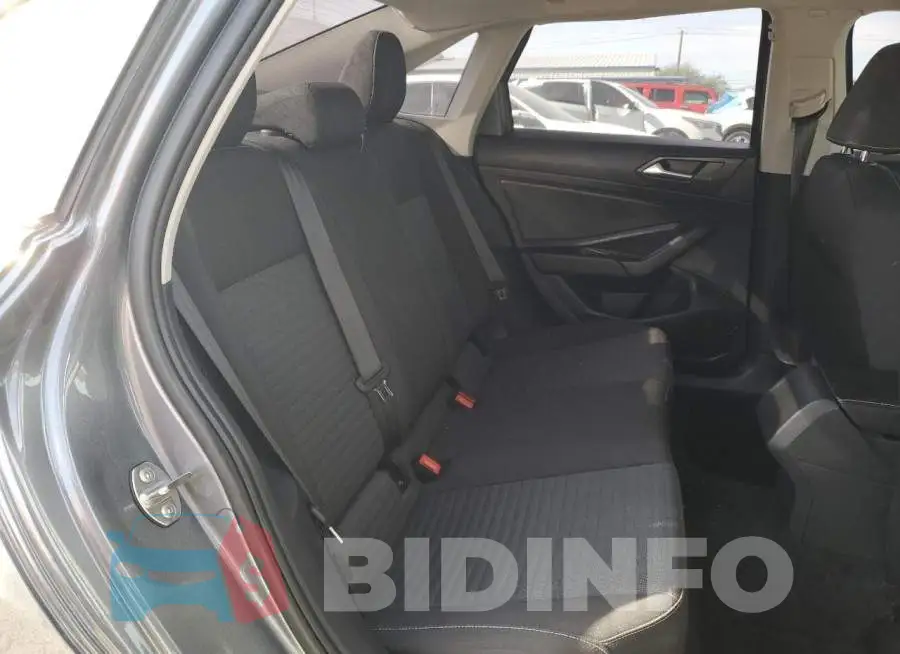 3VW5M7BU2RM095946 Photo# 10