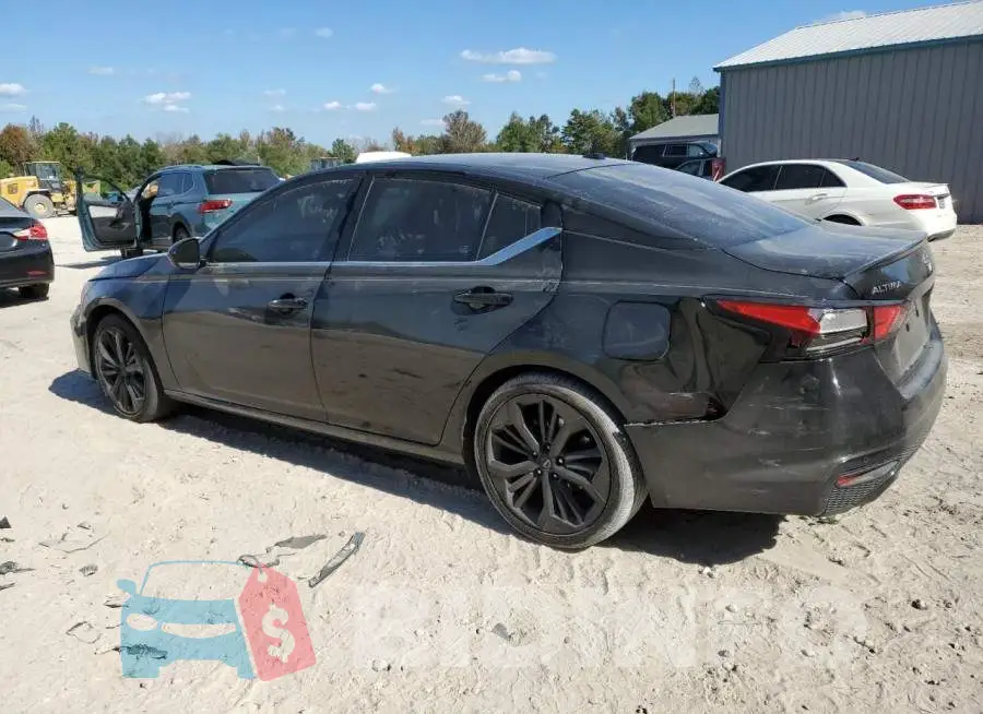 1N4BL4CV1PN322891 Photo# 2