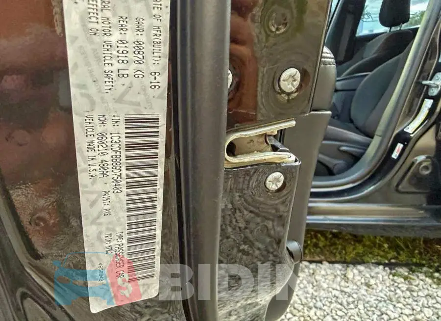 1C3CDFBB8GD750403 Photo# 10