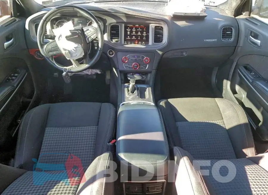 2C3CDXHG3PH579166 Photo# 8