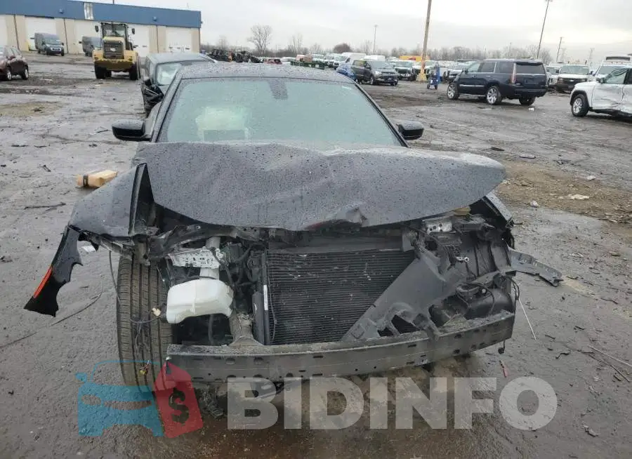 2C3CDXJG3KH589473 Photo# 5