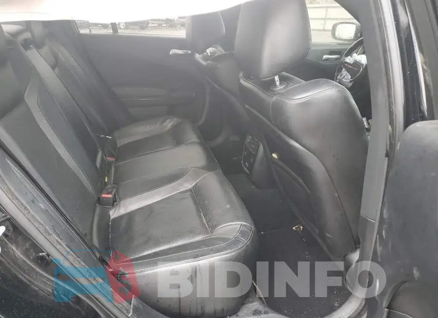 2C3CDXJG3KH589473 Photo# 10