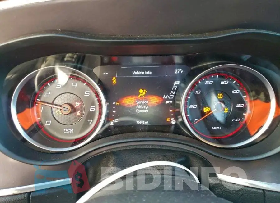 2C3CDXJG3KH749786 Photo# 9