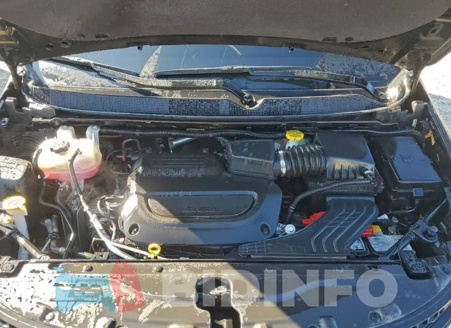 2C4RC1CG2SR521789 Photo# 12