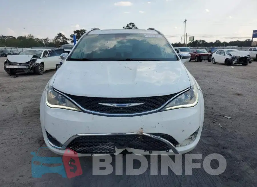2C4RC1GG3HR607924 Photo# 5