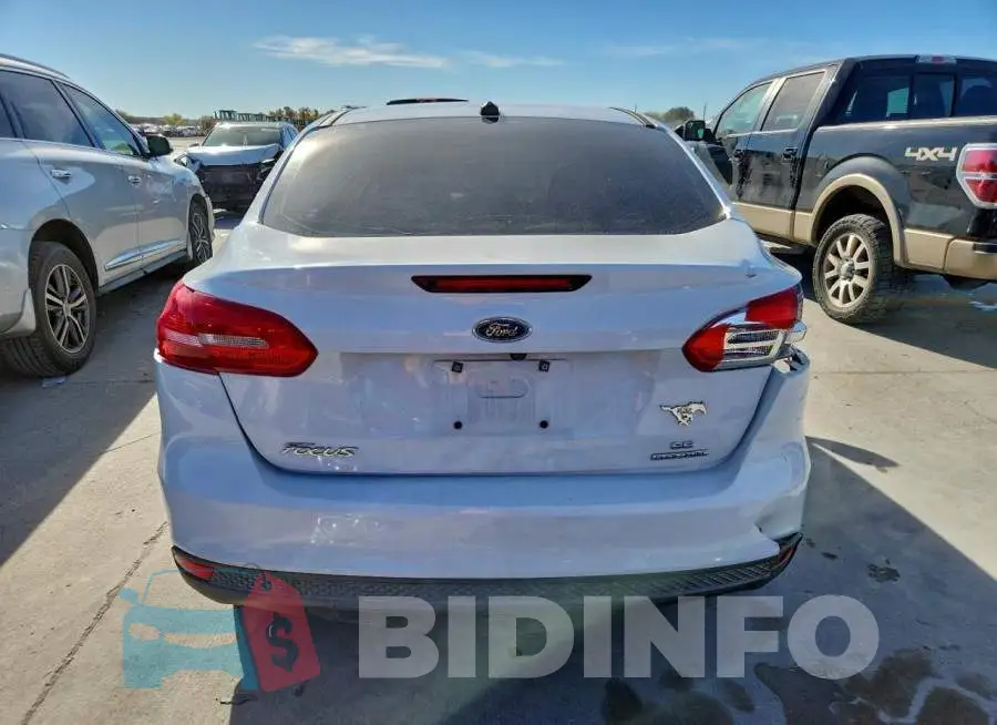 1FADP3F21GL217031 Photo# 6
