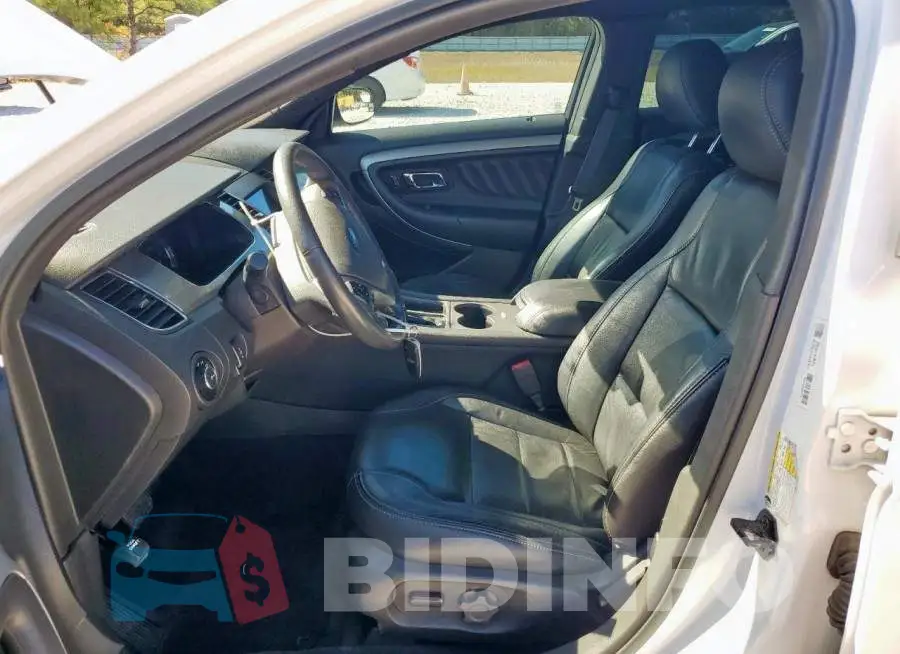 1FAHP2E89JG118622 Photo# 7
