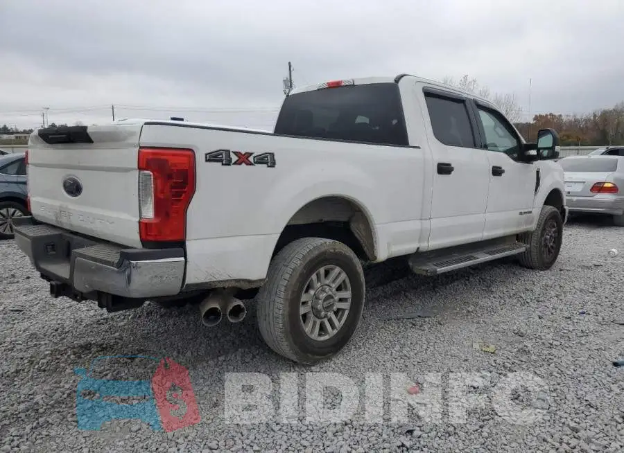 1FT7W2BT1JEB83641 Photo# 3