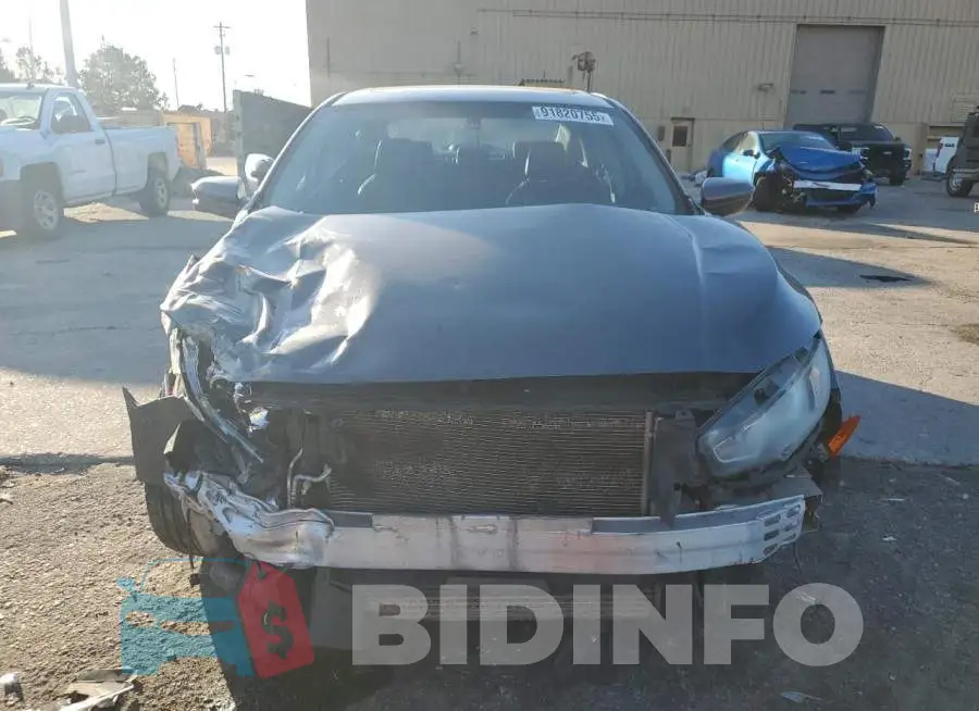 19XFC1F74HE202161 Photo# 5