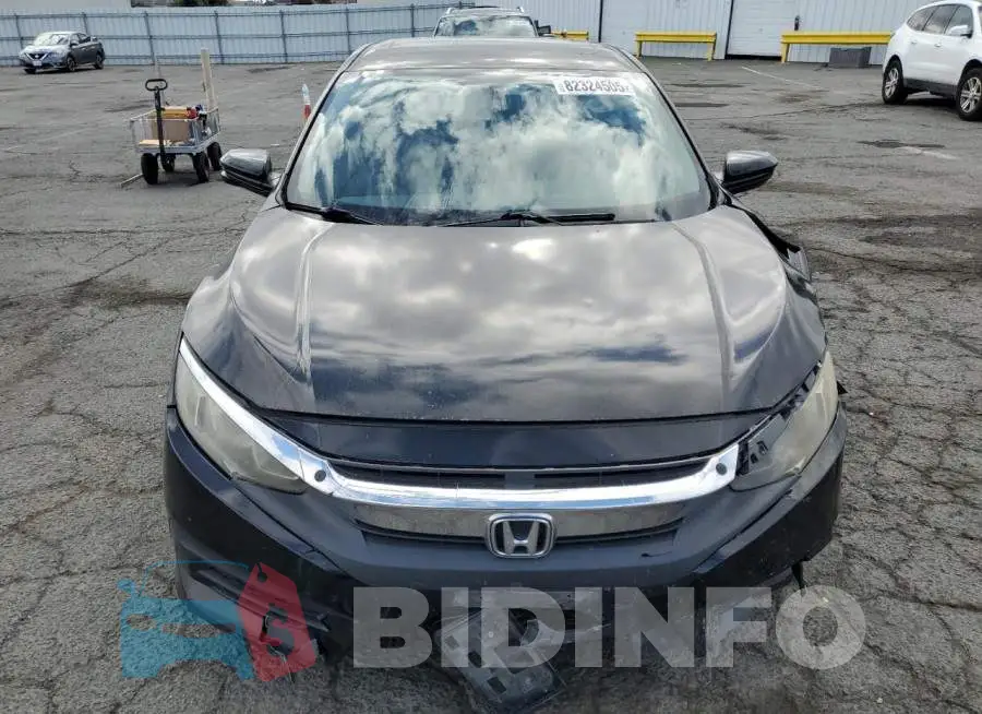 19XFC2F74HE227566 Photo# 5