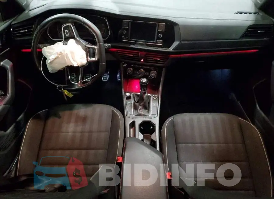 3VW5T7BU4KM169862 Photo# 8