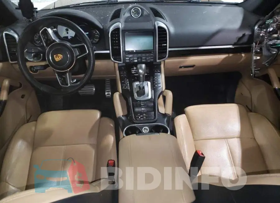 WP1AE2A22GLA58345 Photo# 8