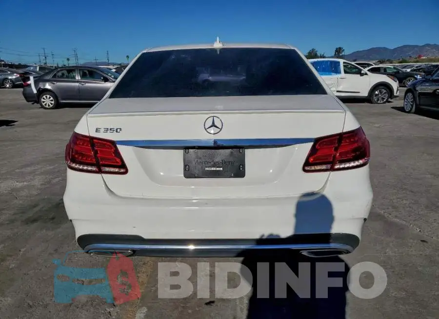WDDHF5KB5GB251579 Photo# 6