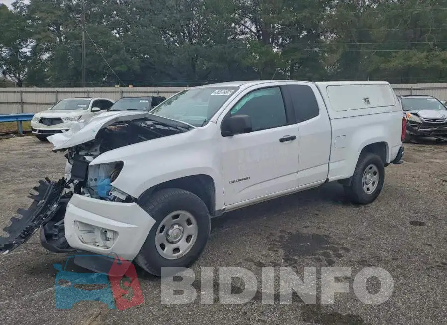 1GCHSBEA6L1126453 Photo# 1