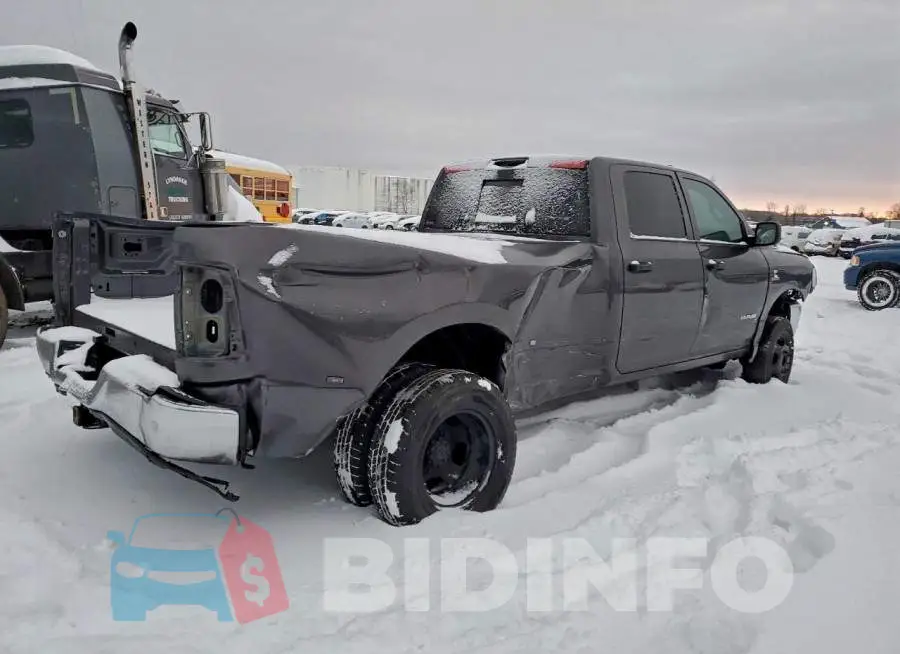3C63RRGL4MG690156 Photo# 3